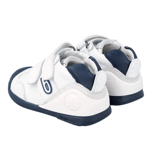 Tenis Biomecanics blanco y azul con velcro para bebé
